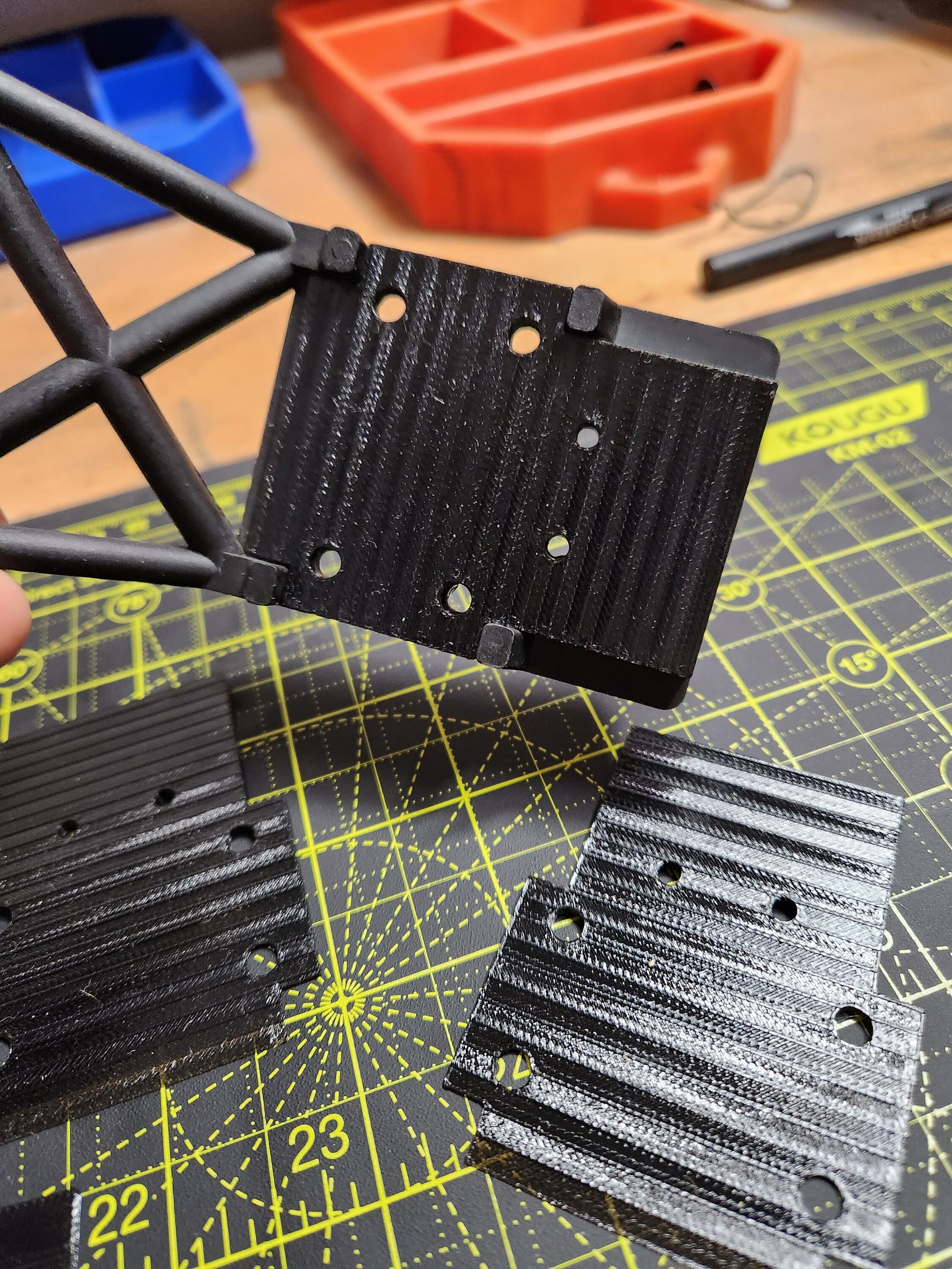 Rear Caster Adjustment Plates for Traxxas Platforms - Precision Increments for Optimal Performance